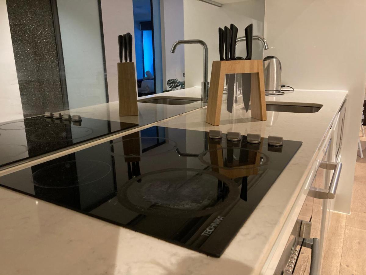 Rose Lane Serviced Apartment Мелбърн Екстериор снимка